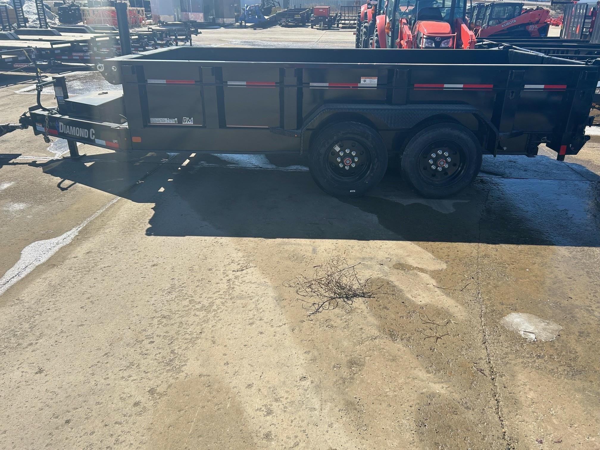 2023 Diamond C LPT Equipment Image0