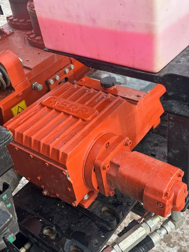 Image of Ditch Witch JT40 equipment image 4