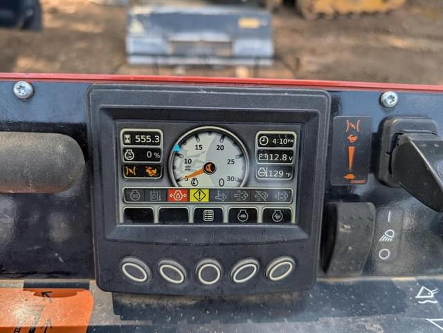 Image of Ditch Witch SK1050 equipment image 4