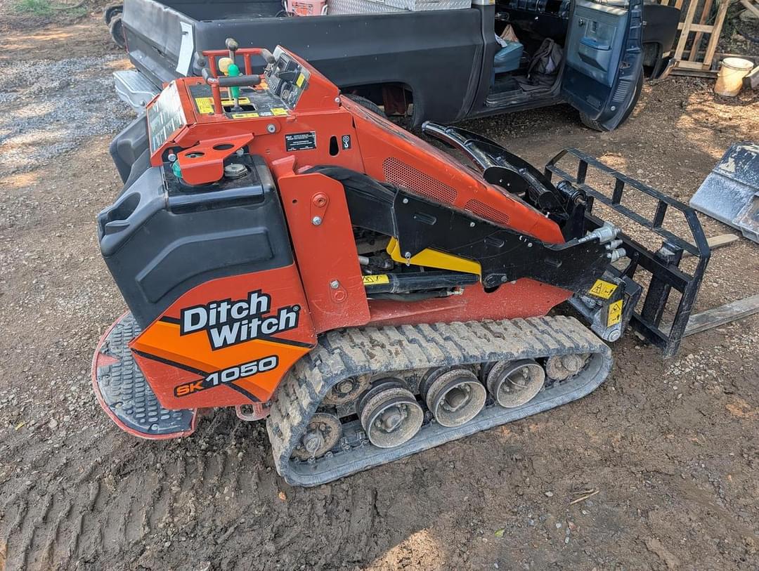 Image of Ditch Witch SK1050 Primary image