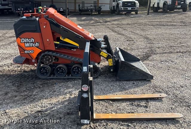 Image of Ditch Witch SK600 equipment image 3