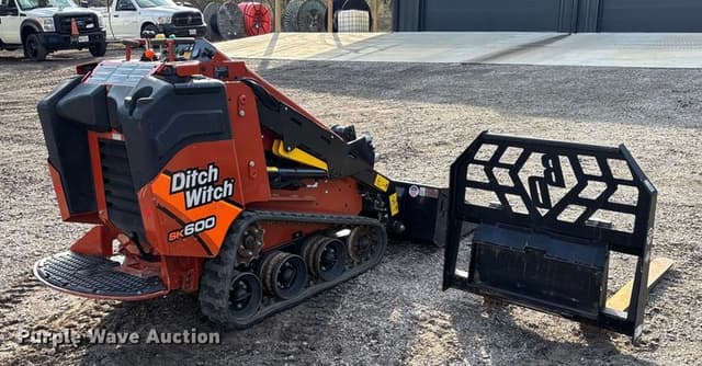 Image of Ditch Witch SK600 equipment image 4