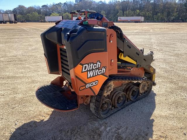 Image of Ditch Witch SK600 equipment image 2