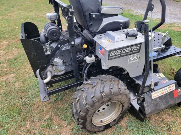Image of Dixie Chopper XCaliber 3366 equipment image 2