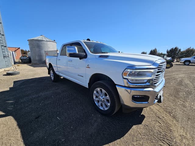 Image of Dodge Ram 2500 equipment image 3