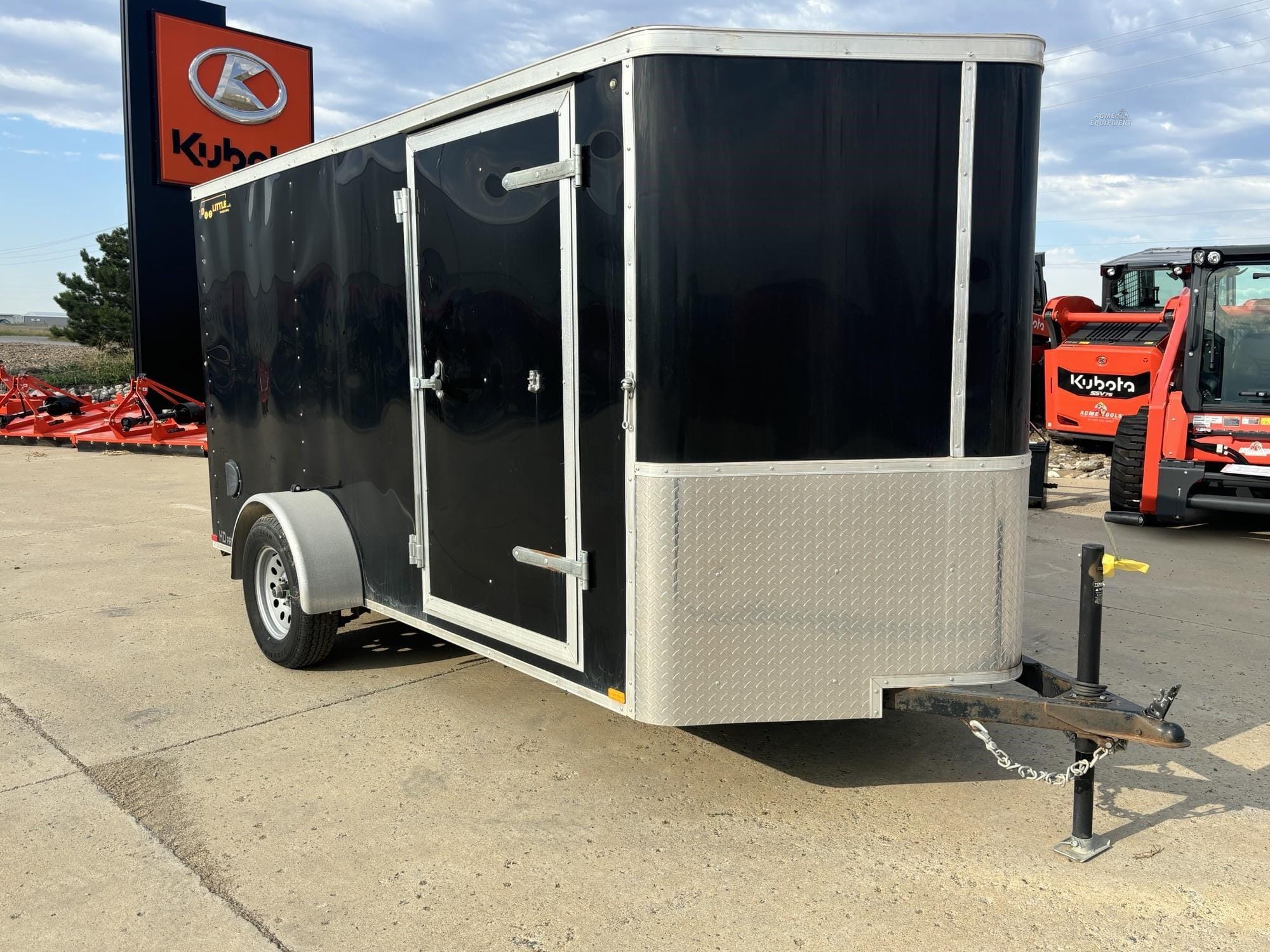 2023 Doolittle FD-304 Equipment Image0