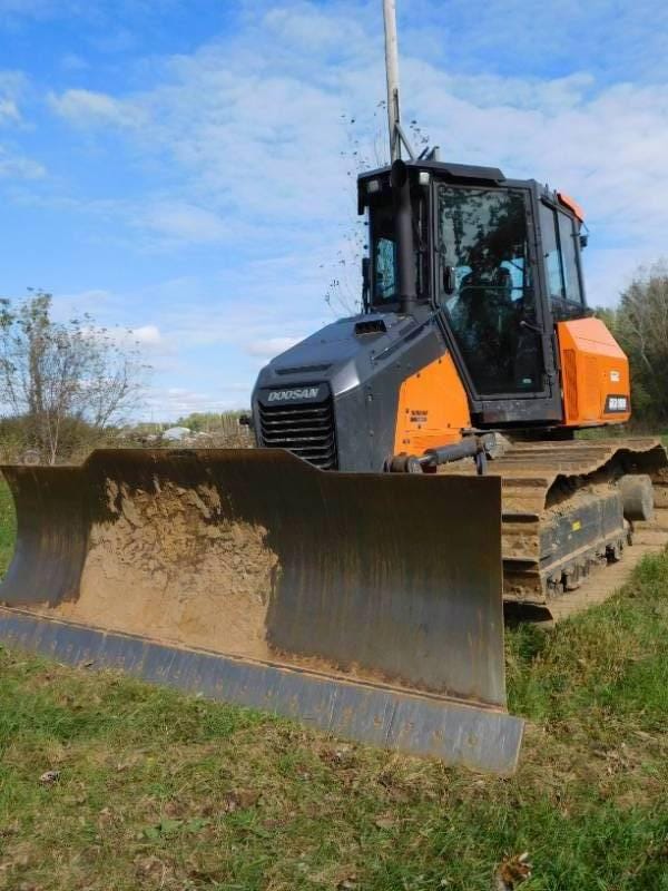 Main image  Doosan DD100