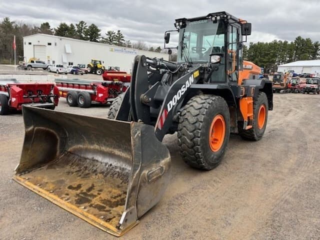 Image of  Doosan DL220-7 equipment image 2