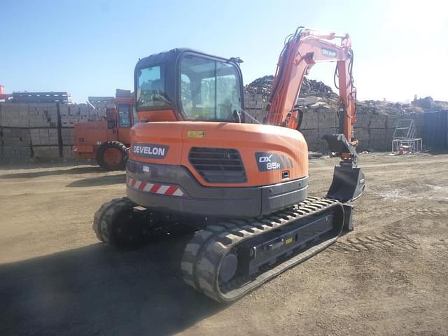 Image of  Doosan DX85R-3 equipment image 2