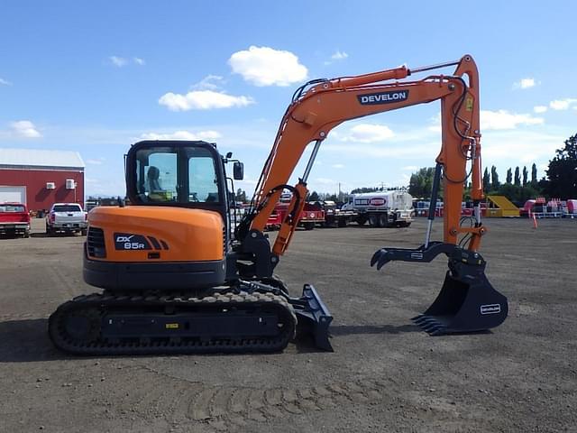 Image of  Doosan DX85R-3 equipment image 2