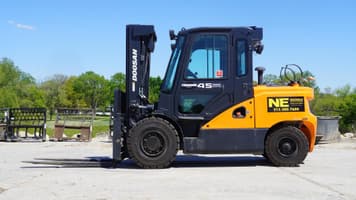 Main image Doosan G45S-7