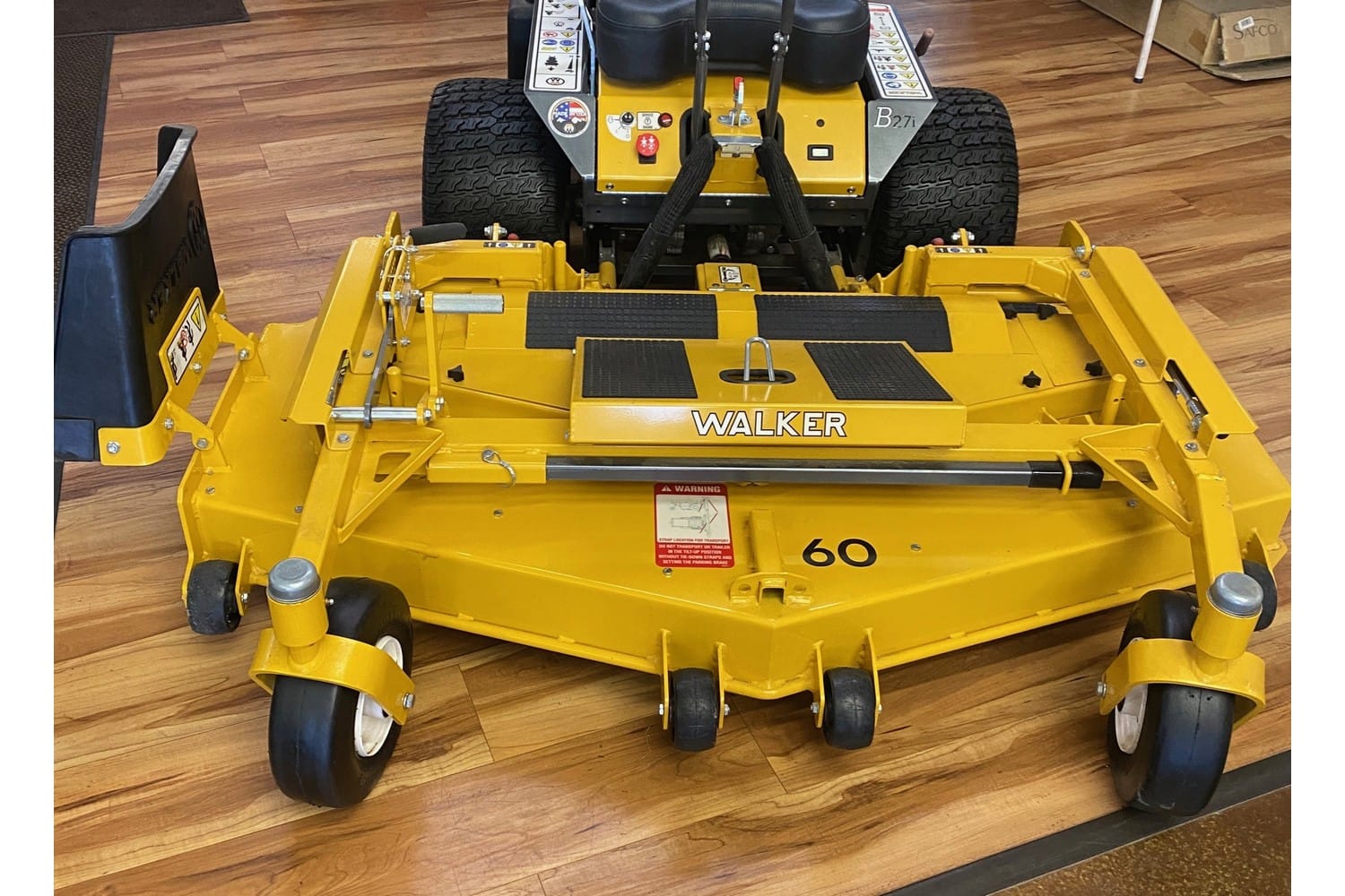 2023 Walker DS60 Equipment Image0