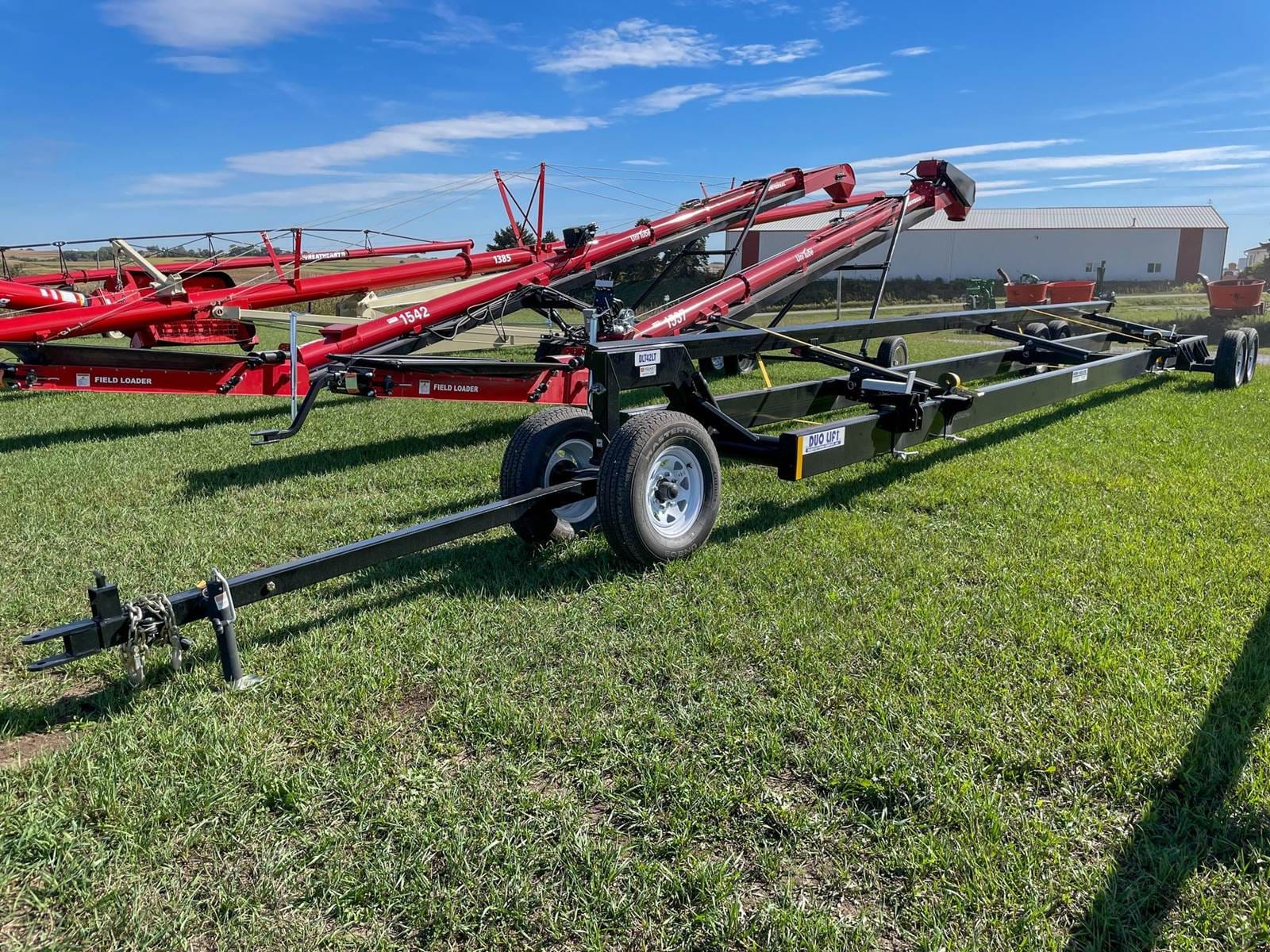 2024 Duo Lift DLT42LT Equipment Image0