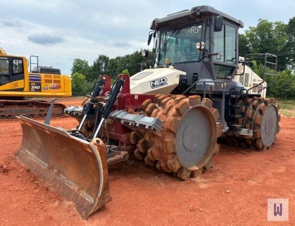 2023 DYNAPAC CT3000 Equipment Image0