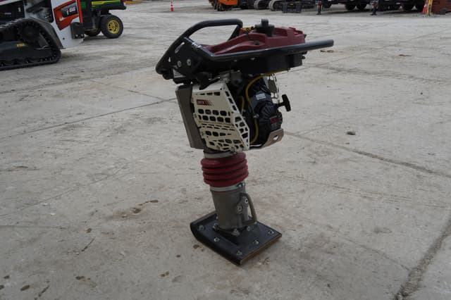 Image of DYNAPAC DR7X equipment image 4