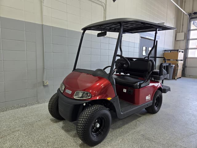 Image of EZ-GO Valor equipment image 1