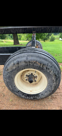 Image of E-Z Trail 1084 equipment image 3