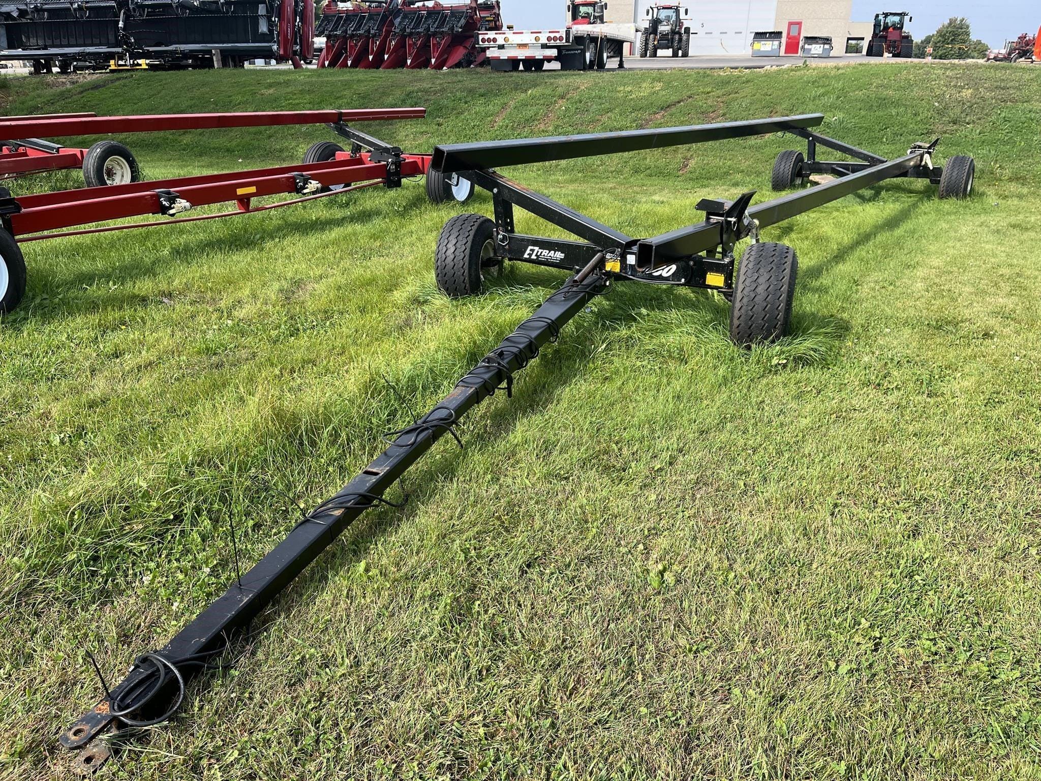 2023 E-Z Trail 880 Image