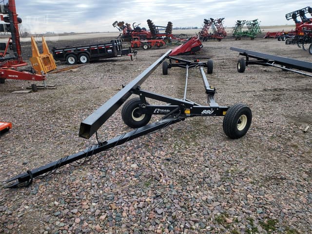 Image of E-Z Trail 880 equipment image 1