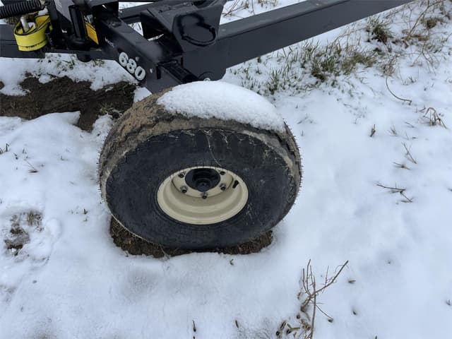 Image of E-Z Trail 680 equipment image 1