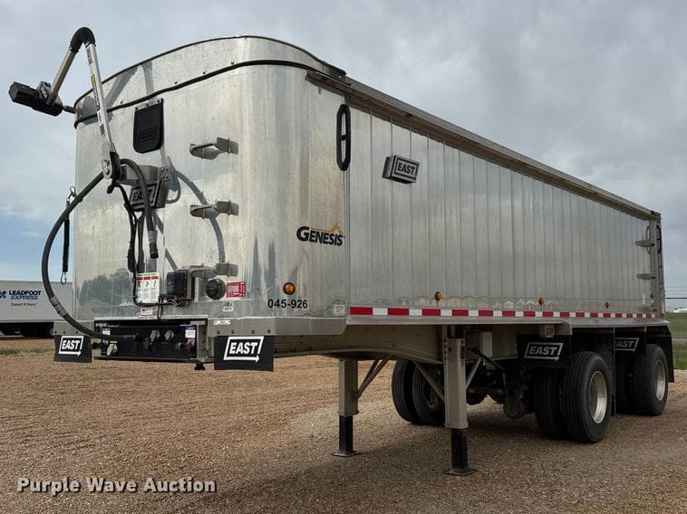 2023 East Genesis Equipment Image0