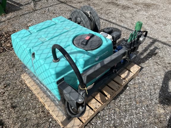 Image of Enduraplas Field Boss equipment image 1