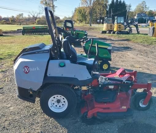 Image of Exmark Lazer Z equipment image 2