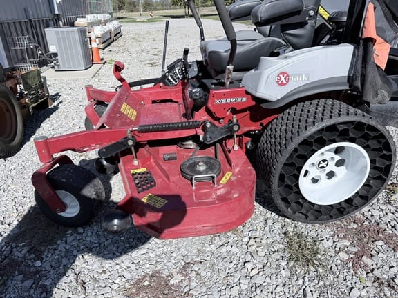 2023 Exmark Lazer Z Equipment Image0