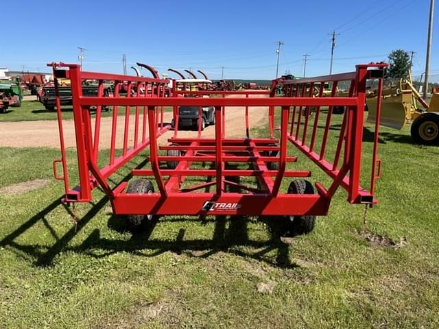 Image of E-Z Trail Bale Basket equipment image 4