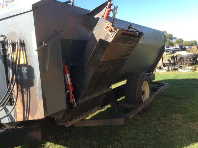 Image of Farm Aid 500 equipment image 3