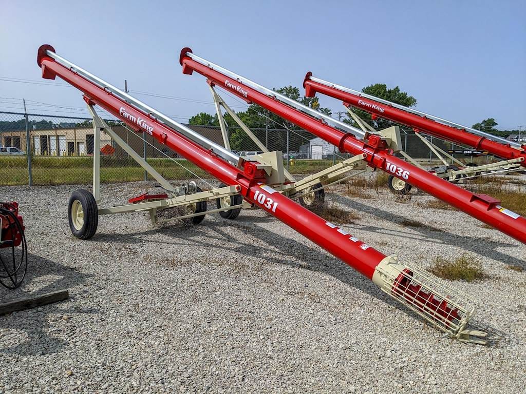 2024 Farm King 1031 Equipment Image0