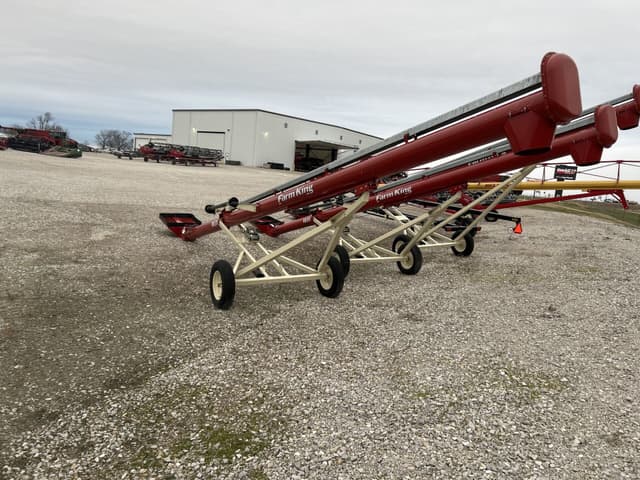 Image of Farm King 1031 equipment image 4