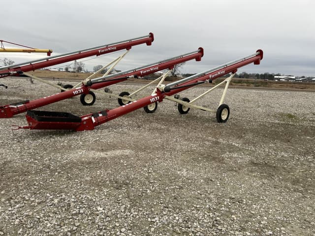 Image of Farm King 1031 equipment image 2