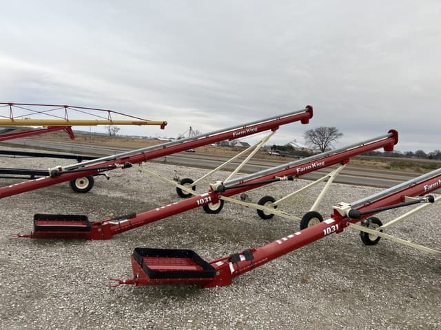 Image of Farm King 1031 equipment image 3