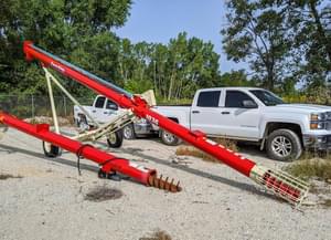 2023 Farm King 1036 Image