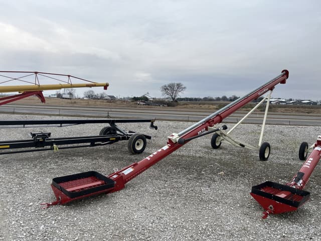 Image of Farm King 1036 equipment image 1