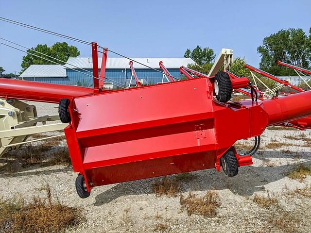 Image of Farm King 1395 equipment image 4