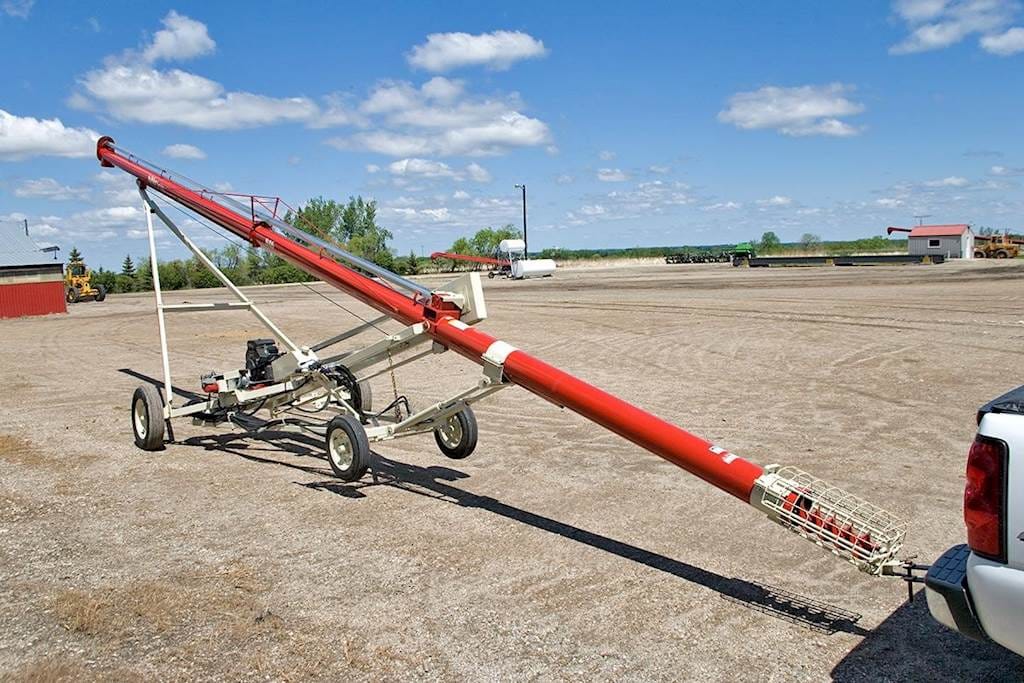 2024 Farm King 836 Equipment Image0