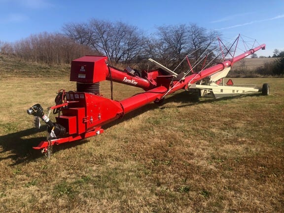 Main image Farm King 1385