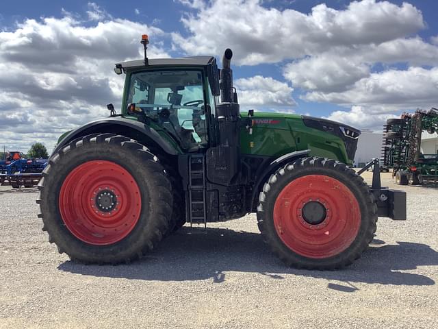 Image of Fendt 1042 Vario equipment image 1