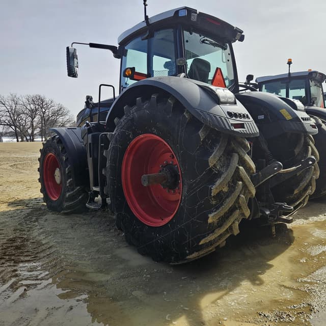 Image of Fendt 1042 Vario equipment image 3