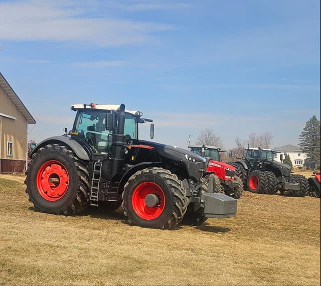 Image of Fendt 1042 Vario equipment image 1
