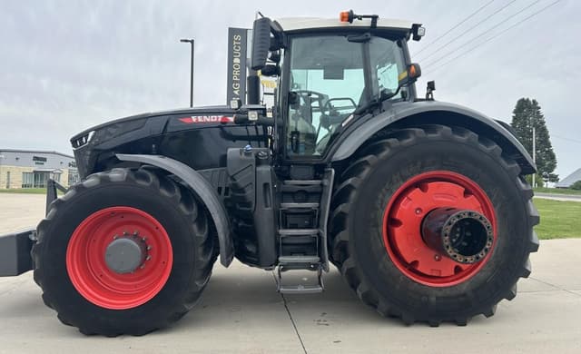 Image of Fendt 1042 Vario equipment image 1