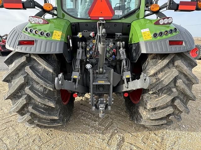 Image of Fendt 513 Vario equipment image 3