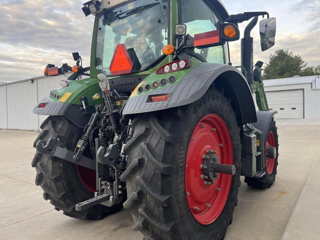 Image of Fendt 512 Vario equipment image 2