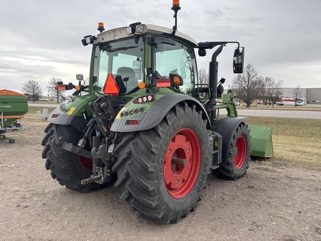 Image of Fendt 513 Vario equipment image 2