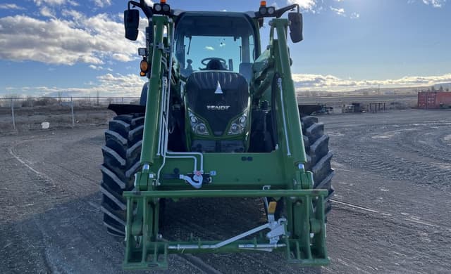 Image of Fendt 513 Vario equipment image 2