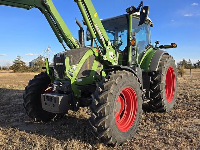 Image of Fendt 514 Vario equipment image 3