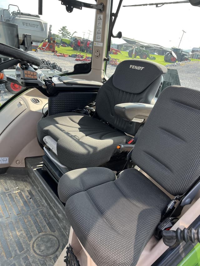Image of Fendt 514 Vario equipment image 3