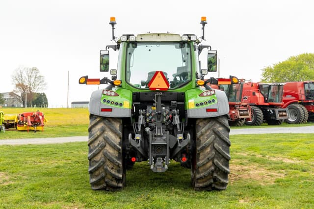 Image of Fendt 516 Vario equipment image 3